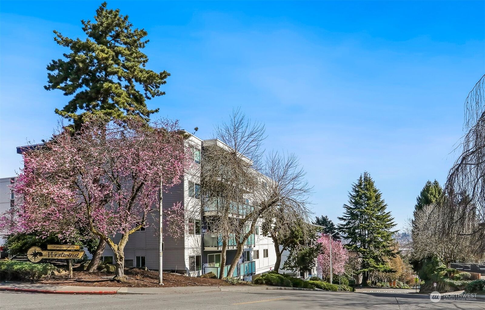 Property Photo: 3710 27th Place W 104 WA 98199