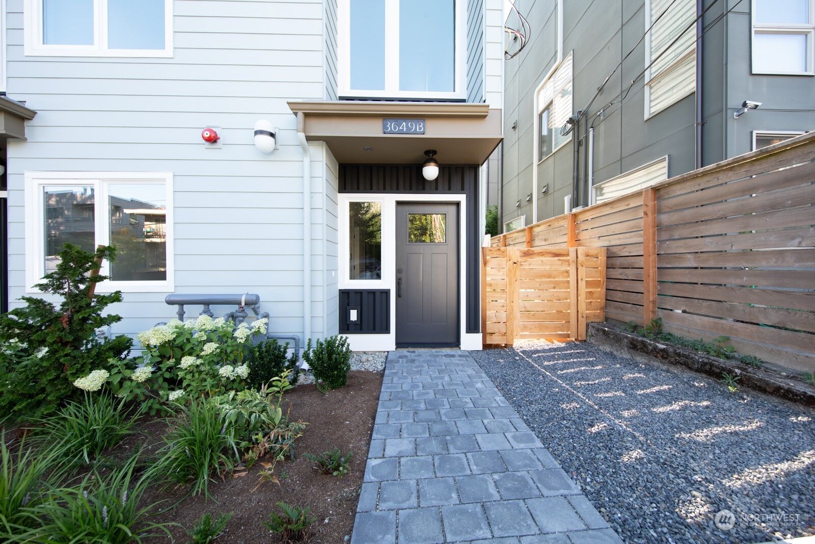 Property Photo: 3649 Francis Avenue N B WA 98103