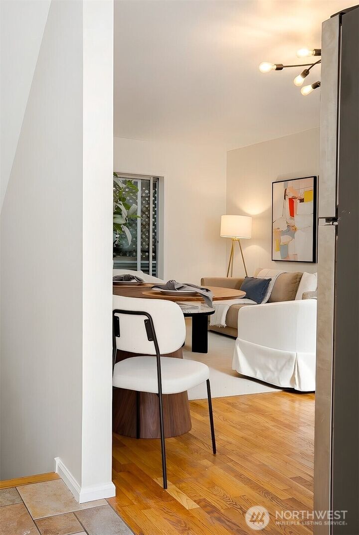 Property Photo: 3406 W Government Way 7 WA 98199