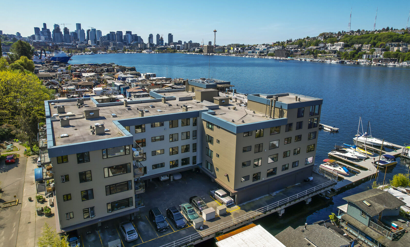 Property Photo: 2301 Fairview Avenue E 409-A WA 98102